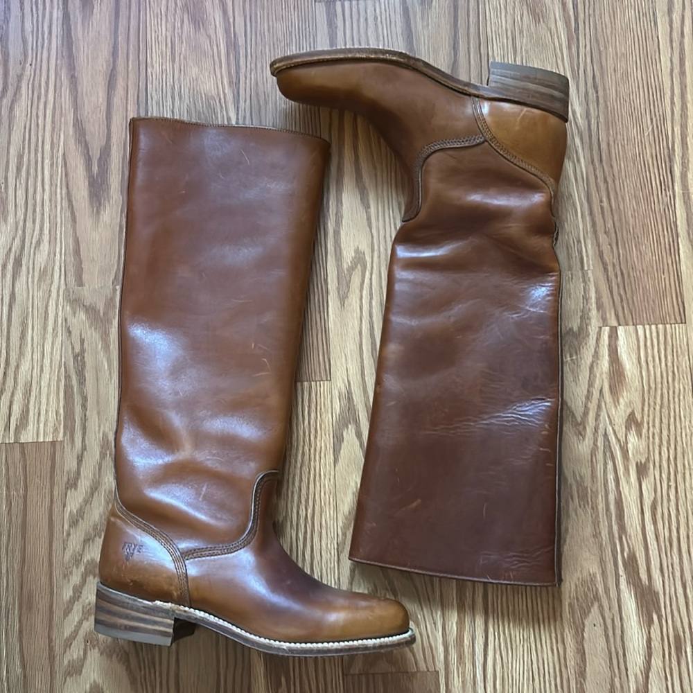 FRYE Vintage Campus Maxine Boots Women’s Size 7